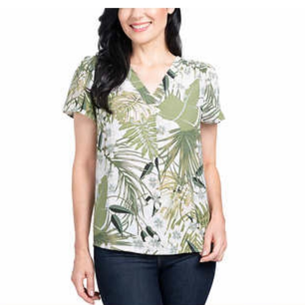 Hilary Radley Ladies' V-Neck Blouse Off White Green Sage Size 3X Short Sleeve 🆕